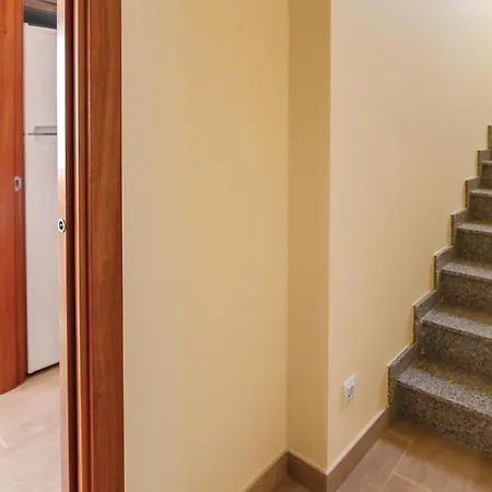 Three-bedroom Holiday In * Llagostera